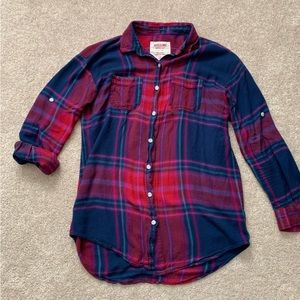 Plaid button down long shirt